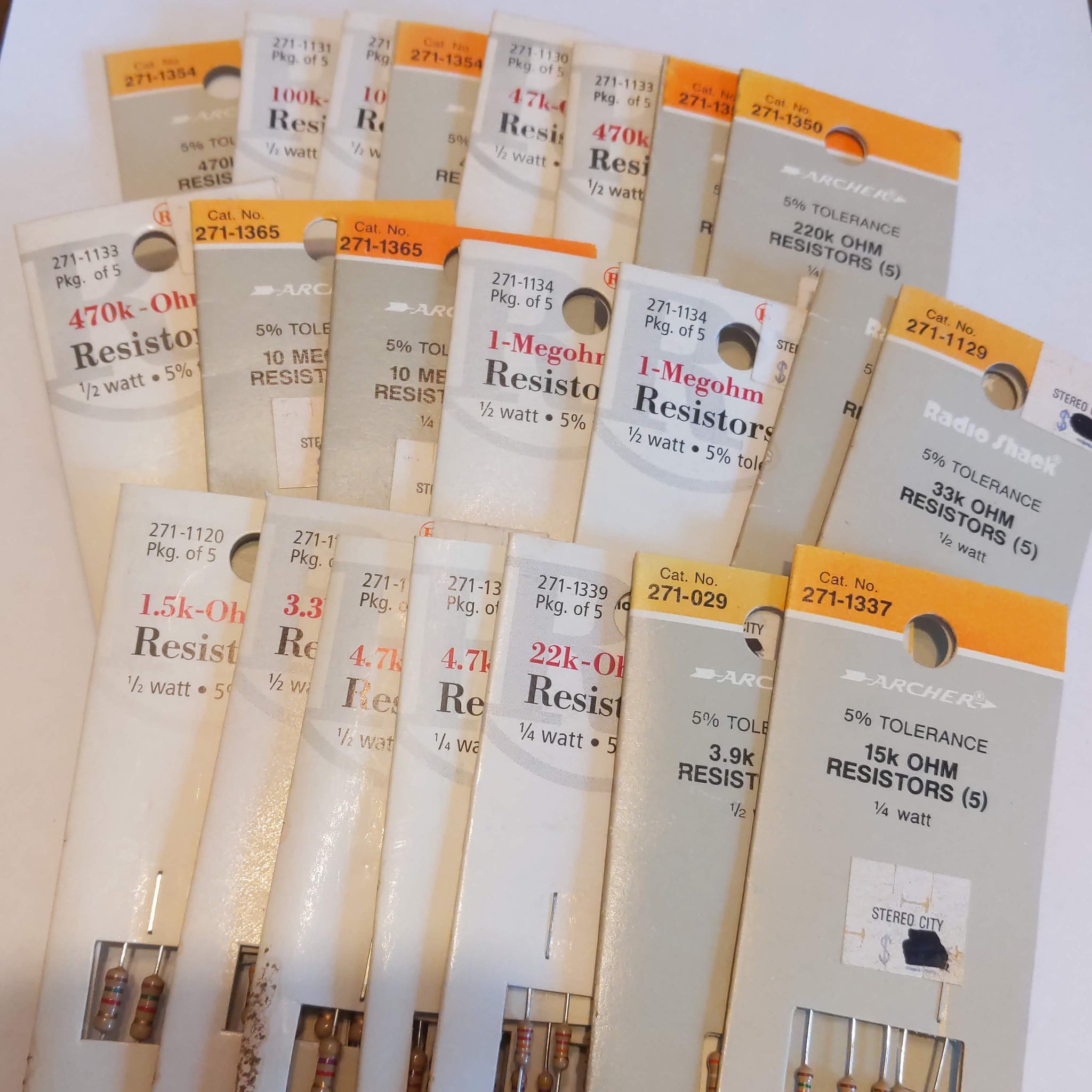 107 Radio Shack NOS Resistors, See Listing For Values And Counts