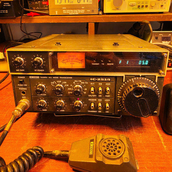 Icom IC-251A  2 Meter (144 MHz) Transceiver, With Mic And Power Cord