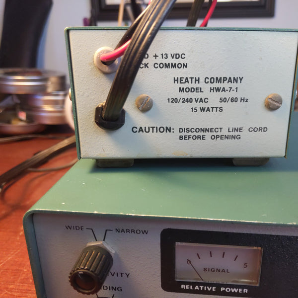 Heathkit HW-8 CW QRP Transceiver and Heathkit HWA-7-1 Power Supply