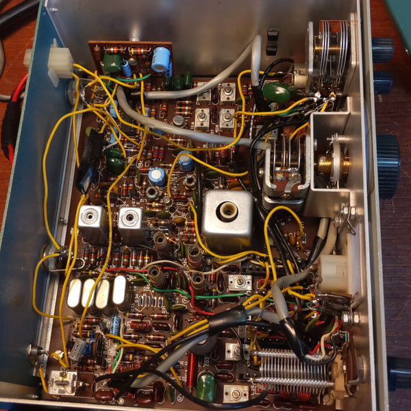 Heathkit HW-8 CW QRP Transceiver and Heathkit HWA-7-1 Power Supply