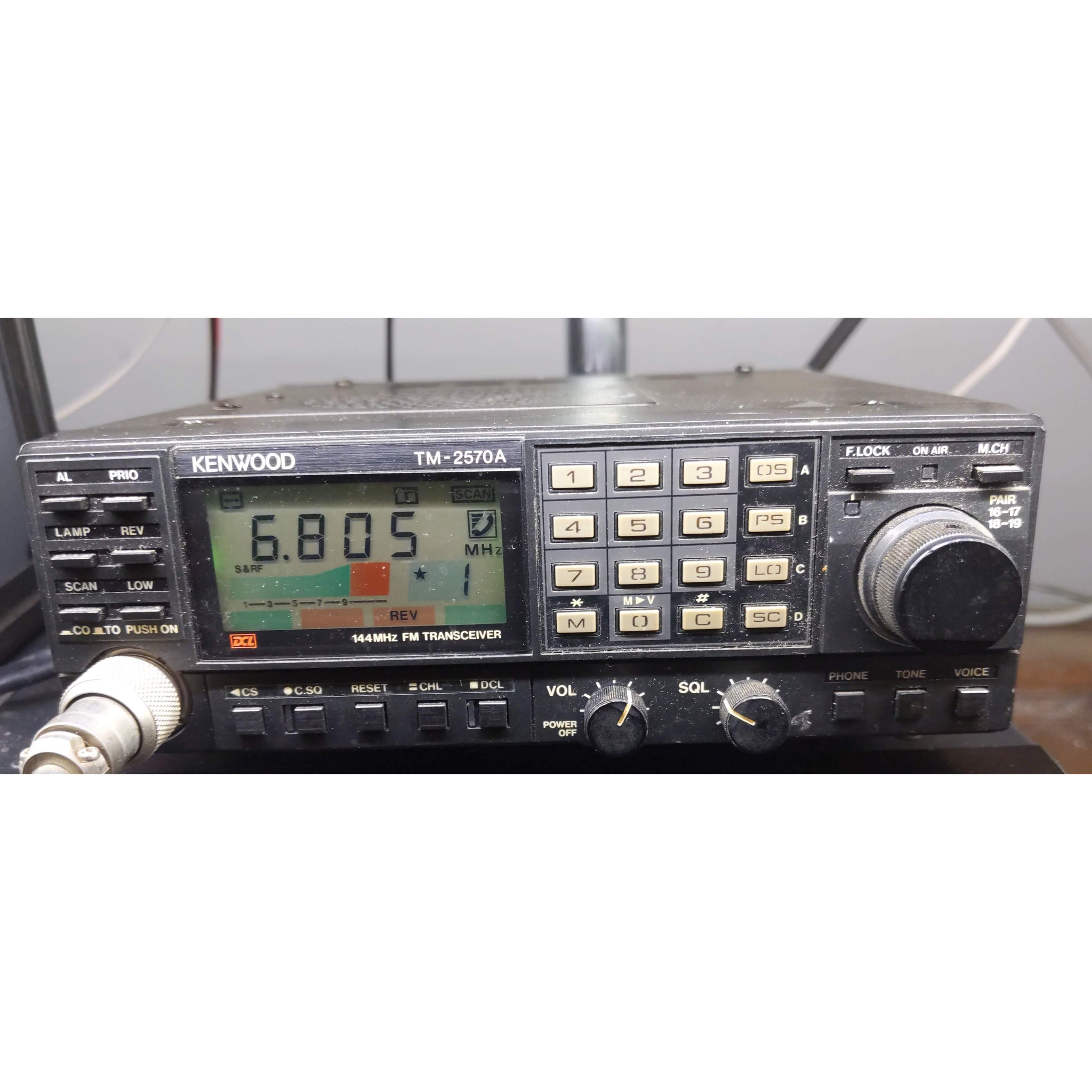 Kenwood TM-2570A 2M Transceiver, Works Great, Mic, TU-7 Tone Module (Video)