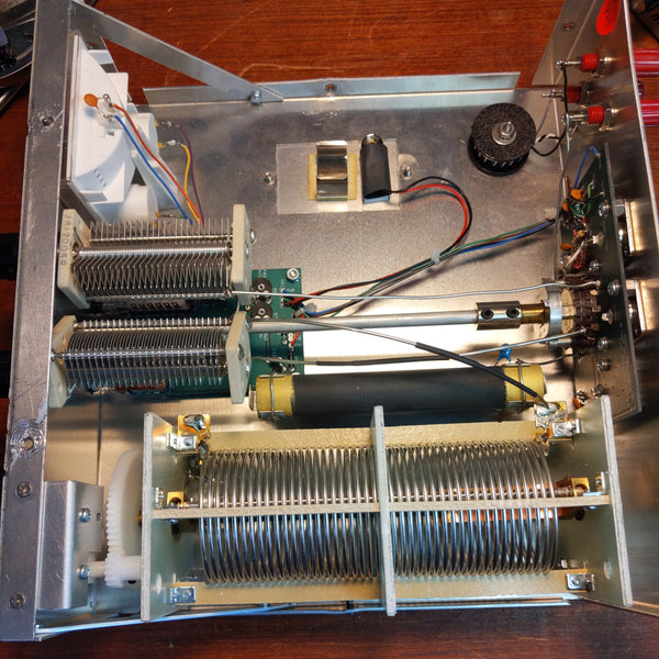 MFJ-969 Manual Tuner, 300 Watts, Factory Cosmetic Second
