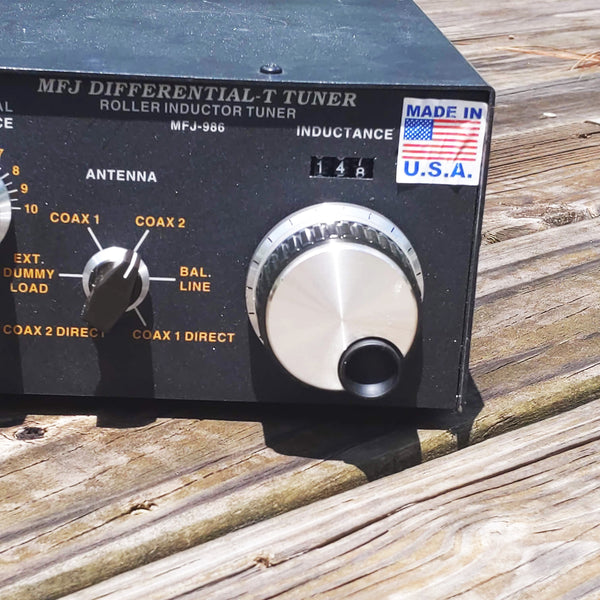 MFJ-986 3KW Roller Inductor Tuner, 1.8MHz - 30MHz, Factory Display