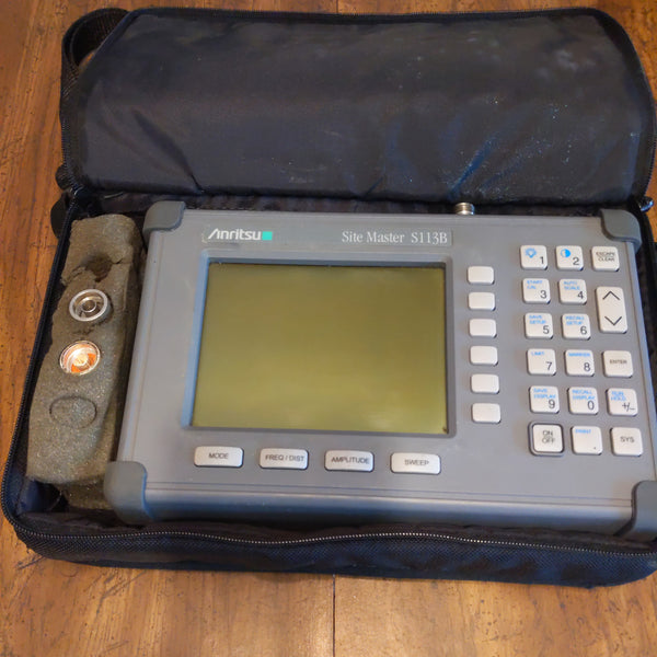 Anritsu S113B Site Master RF Spectrum Analyzer, Case,  Powers Up, See Video, For Parts Or Repair