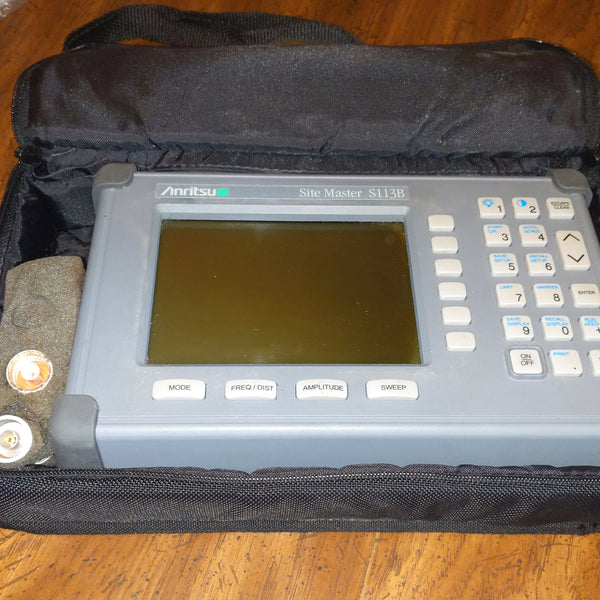 Anritsu S113B Site Master RF Spectrum Analyzer, Case,  Powers Up, See Video, For Parts Or Repair