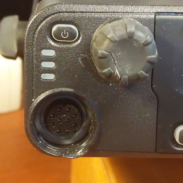 Motorola XPR-4350 UHF Mobile Radio, Works, See Video