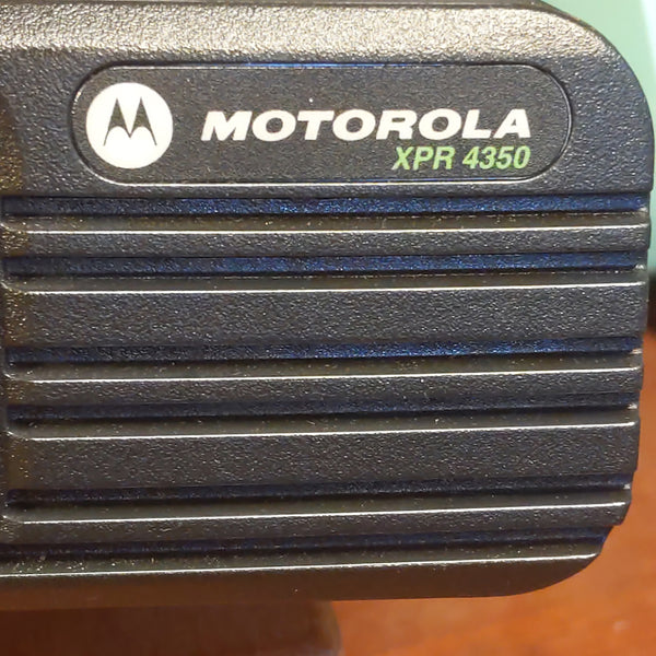 Motorola XPR-4350 UHF Mobile Radio, Works, See Video