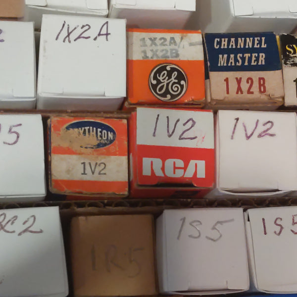 169 Vacuum Tubes, See Photos And Listing Below For Details