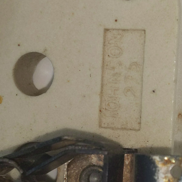 QTY: 2, EF Johnson Tube Socket 122-275-100, 5 Pin Ceramic, For 3-500Z/4-400A Tubes