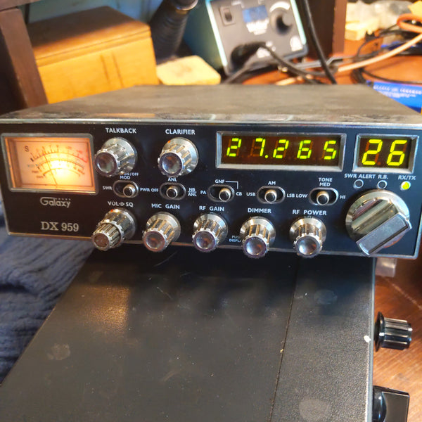 Galaxy DX 959 40 Channel CB Radio AM/SSB, Power Cable, Microphone