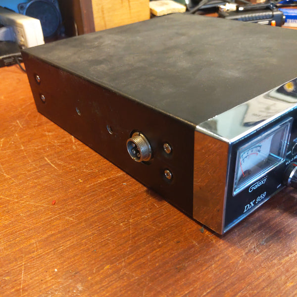 Galaxy DX 959 40 Channel CB Radio AM/SSB, Power Cable, Microphone