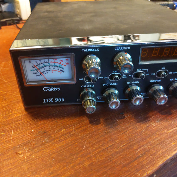 Galaxy DX 959 40 Channel CB Radio AM/SSB, Power Cable, Microphone