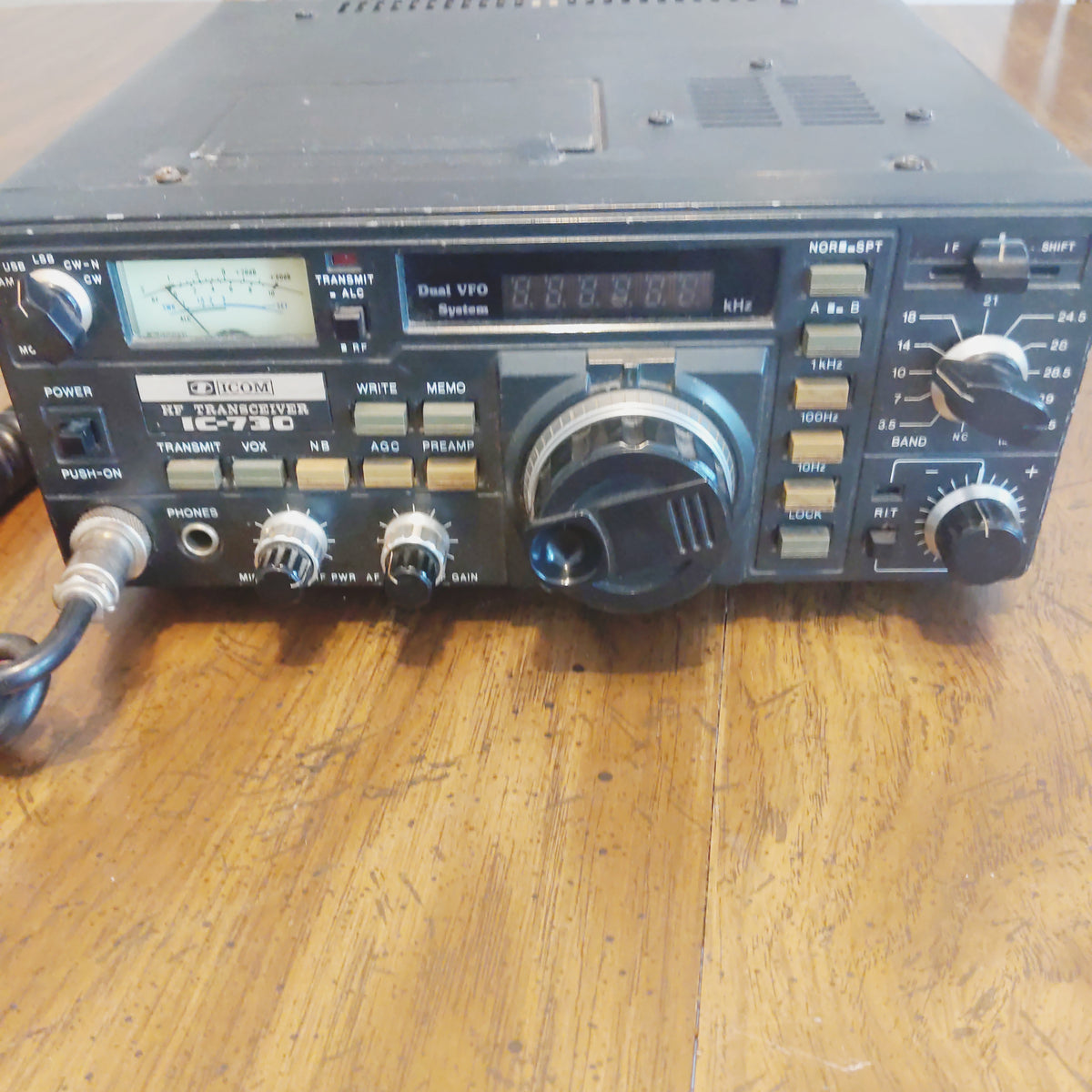 Icom IC-730 HF Transceiver, With Mic, SN 10367, See Video – FatCat.Parts