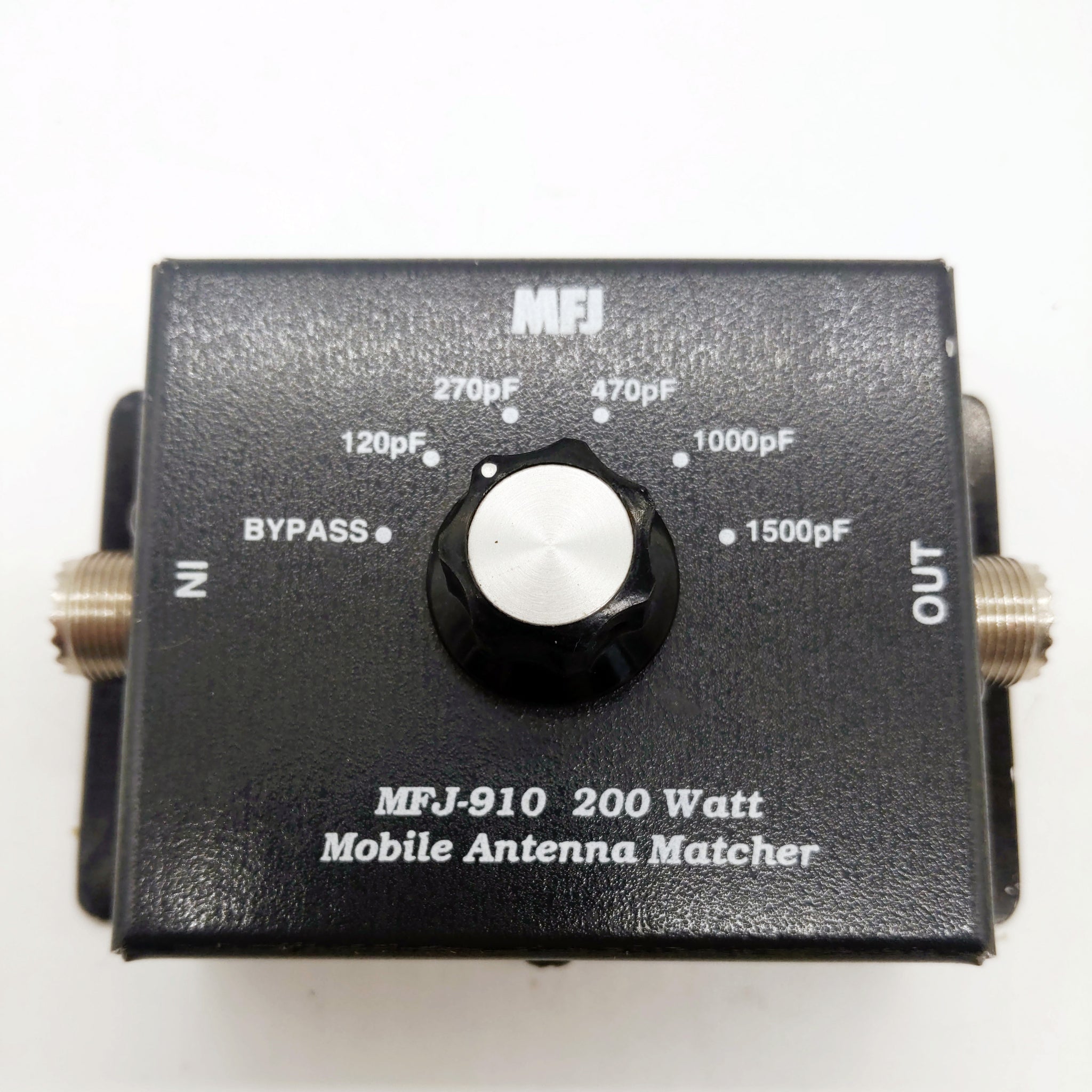MFJ-910 200 Watt Mobile Antenna Matcher (Balun/Unbal), Factory Display
