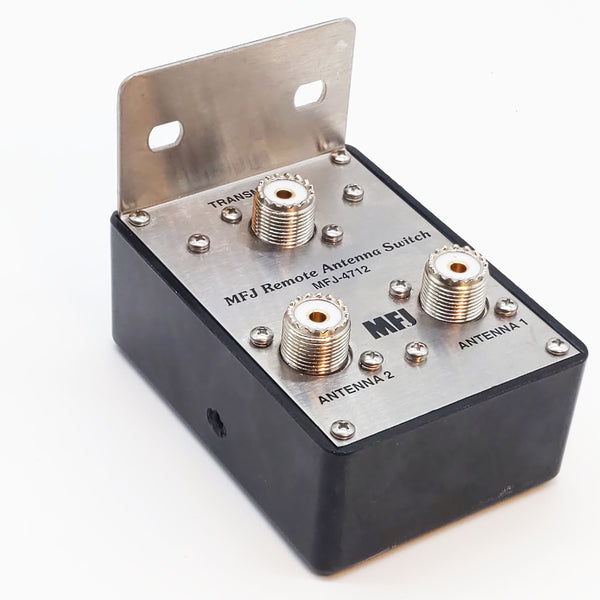 MFJ-4712 Remote Antenna Coax 2-Position Connector Box