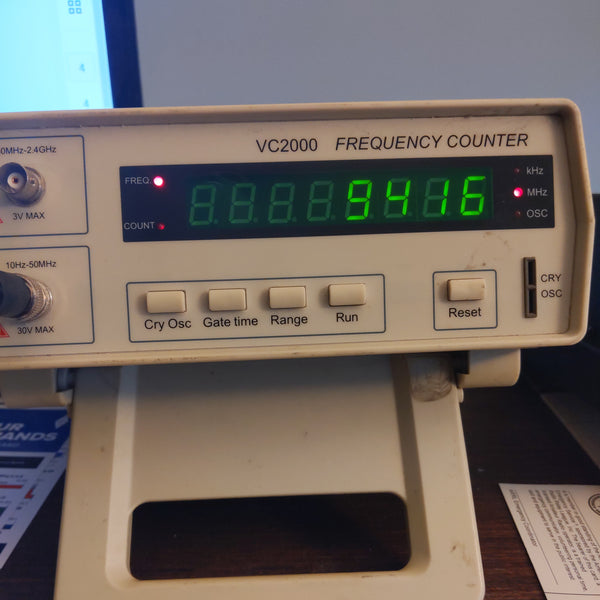 VC2000 Frequency Counter