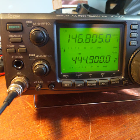 Icom VHF/UHF All-Mode Transceiver IC-910H, Works Well, With Mic, See Video