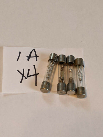 4 Pieces - 1A Glass Fuses, 1.25"
