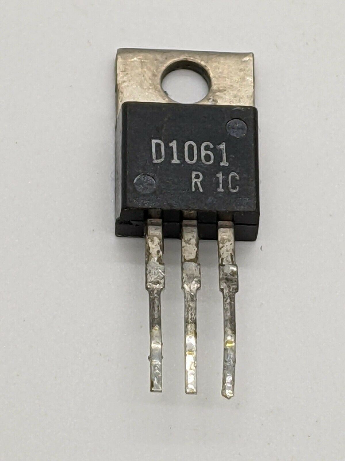 2SD1061 Pullout NPN Silicon Epitaxial Transistor D1061