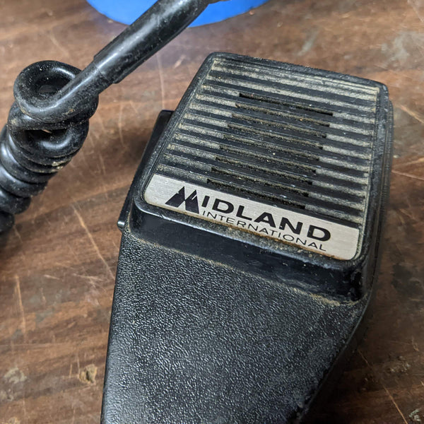 Midland 77-882 CB Mobile Radio With Microphone
